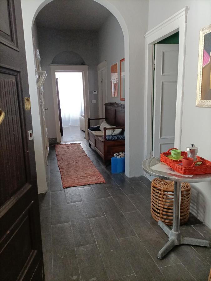 Casa Di Titta Vicino Al Mare Viareggio Exterior foto